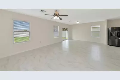 15517 Rose Grove Drive, Bradenton, FL 34212 - Photo 9