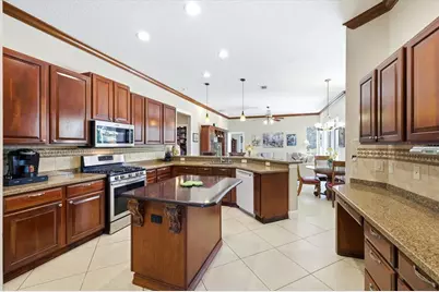 7210 Switchgrass Trail, Lakewood Ranch, FL 34202 - Photo 9
