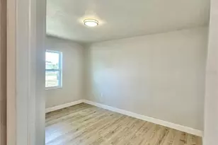 400 Dalton Blvd, Port Charlotte, FL 33952 - Photo 9