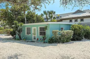 2630 N Beach Rd, Englewood, FL 34223 - Photo 87