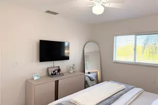 16th Pl, Cape Coral, FL 33914 - Photo 25
