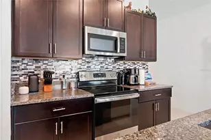 13383 Great Plns Dr, Riverview, FL 33579 - Photo 7