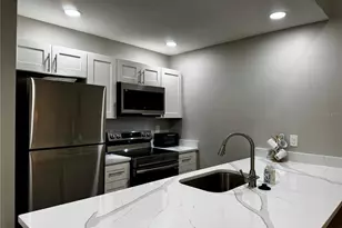 4707 Winslow Beacon, Sarasota, FL 34235 - Photo 13