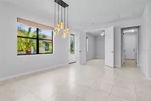 12276 Marsh Pointe Rd, Sarasota, FL 34238 - Photo 9