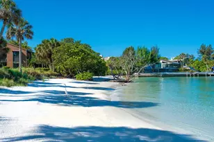 22 Sandy Cove Rd, Sarasota, FL 34242 - Photo 1