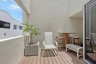 235 Cocoanut Ave, Sarasota, FL 34236 - Photo 55