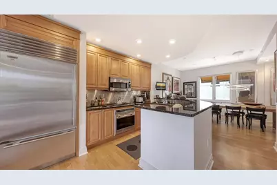 235 Cocoanut Avenue #128E, Sarasota, FL 34236 - Photo 17