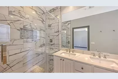 1586 Dorgali Drive, Sarasota, FL 34238 - Photo 35