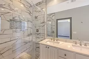 1586 Dorgali Dr, Sarasota, FL 34238 - Photo 35