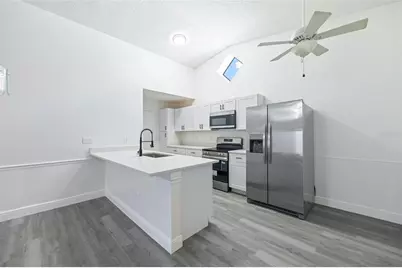 13427 Laraway Drive, Riverview, FL 33579 - Photo 11