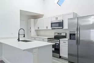 13427 Laraway Dr, Riverview, FL 33579 - Photo 9