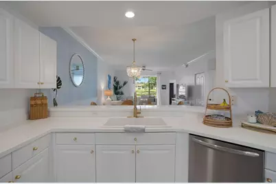 5290 Hyland Hills Avenue #1916, Sarasota, FL 34241 - Photo 3