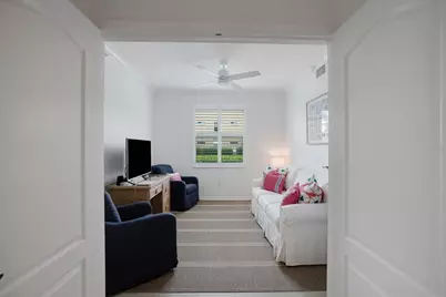 5290 Hyland Hills Avenue #1916, Sarasota, FL 34241 - Photo 13