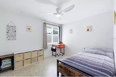 301 28th Street W, Bradenton, FL 34205 - Photo 31