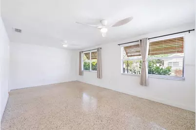 301 28th Street W, Bradenton, FL 34205 - Photo 21