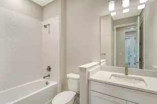 2316 Blue Mahoe Ln, Sarasota, FL 34240 - Photo 29