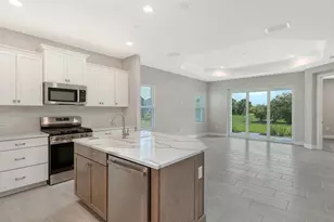 2316 Blue Mahoe Ln, Sarasota, FL 34240 - Photo 15