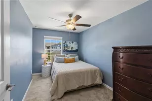 2549 Sunray Venus Wy, Ruskin, FL 33570 - Photo 17