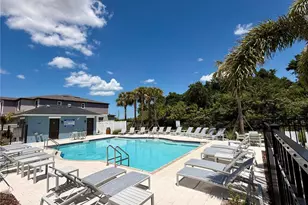 2549 Sunray Venus Wy, Ruskin, FL 33570 - Photo 31