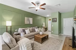2549 Sunray Venus Wy, Ruskin, FL 33570 - Photo 7