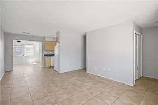 304 Lantana Ave, Sarasota, FL 34243 - Photo 5