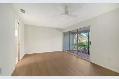 239 Hourglass Way #V7, Sarasota, FL 34242 - Photo 23