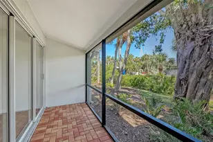 239 Hour Glass Way, Sarasota, FL 34242 - Photo 39