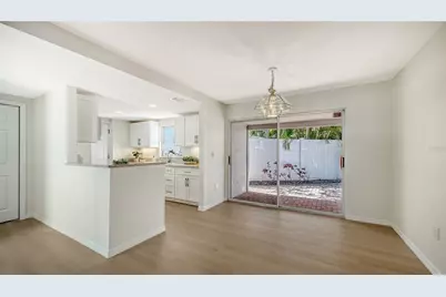239 Hourglass Way #V7, Sarasota, FL 34242 - Photo 13