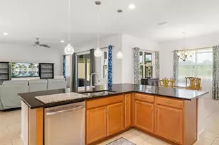 7070 Indus Valley Cir, Parrish, FL 34219 - Photo 21