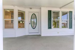8410 Castle Garden Rd, Palmetto, FL 34221 - Photo 3