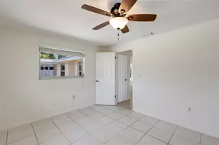 1717 Joyce St, Sarasota, FL 34231 - Photo 19