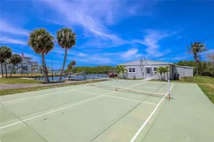 1717 Joyce St, Sarasota, FL 34231 - Photo 33