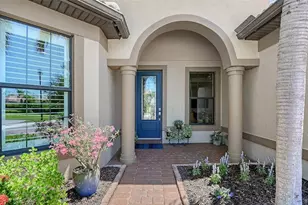 11208 Whimbrel Ln, Sarasota, FL 34238 - Photo 3