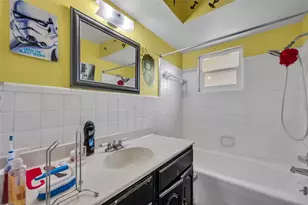 1336 E Lakeshore Blvd, Kissimmee, FL 34744 - Photo 13