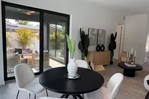 2306 Valencia Dr, Sarasota, FL 34239 - Photo 15