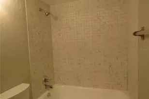 3553 Longmeadow, Sarasota, FL 34235 - Photo 13