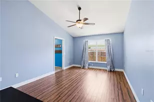 7211 48th Ave E, Palmetto, FL 34221 - Photo 5