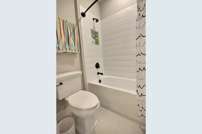 10563 Piedra Dr, Palmetto, FL 34221 - Photo 33
