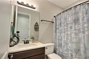 10563 Piedra Dr, Palmetto, FL 34221 - Photo 37