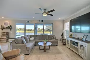 10563 Piedra Dr, Palmetto, FL 34221 - Photo 17
