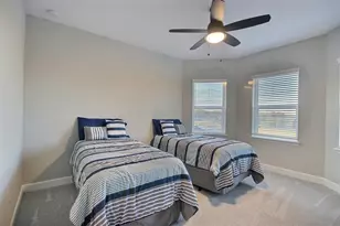 10563 Piedra Dr, Palmetto, FL 34221 - Photo 39