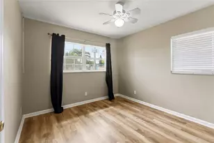 6432 26th St W, Bradenton, FL 34207 - Photo 17