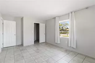 308 Lantana Ave, Sarasota, FL 34243 - Photo 17