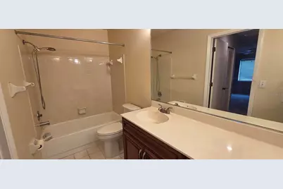 7752 Eagle Creek Drive #7752, Sarasota, FL 34243 - Photo 7