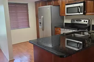 7752 Eagle Creek Dr, Sarasota, FL 34243 - Photo 3