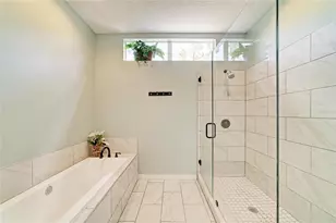 1609 17th St W, Bradenton, FL 34205 - Photo 13