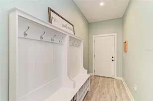 1609 17th St W, Bradenton, FL 34205 - Photo 5