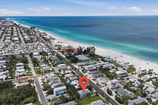 2811 Gulf Dr, Holmes Beach, FL 34217 - Photo 55