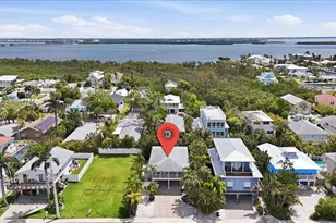 2811 Gulf Dr, Holmes Beach, FL 34217 - Photo 51