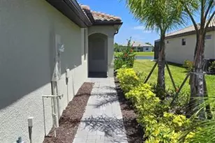 5307 Crystal Hbr Cv, Bradenton, FL 34211 - Photo 3